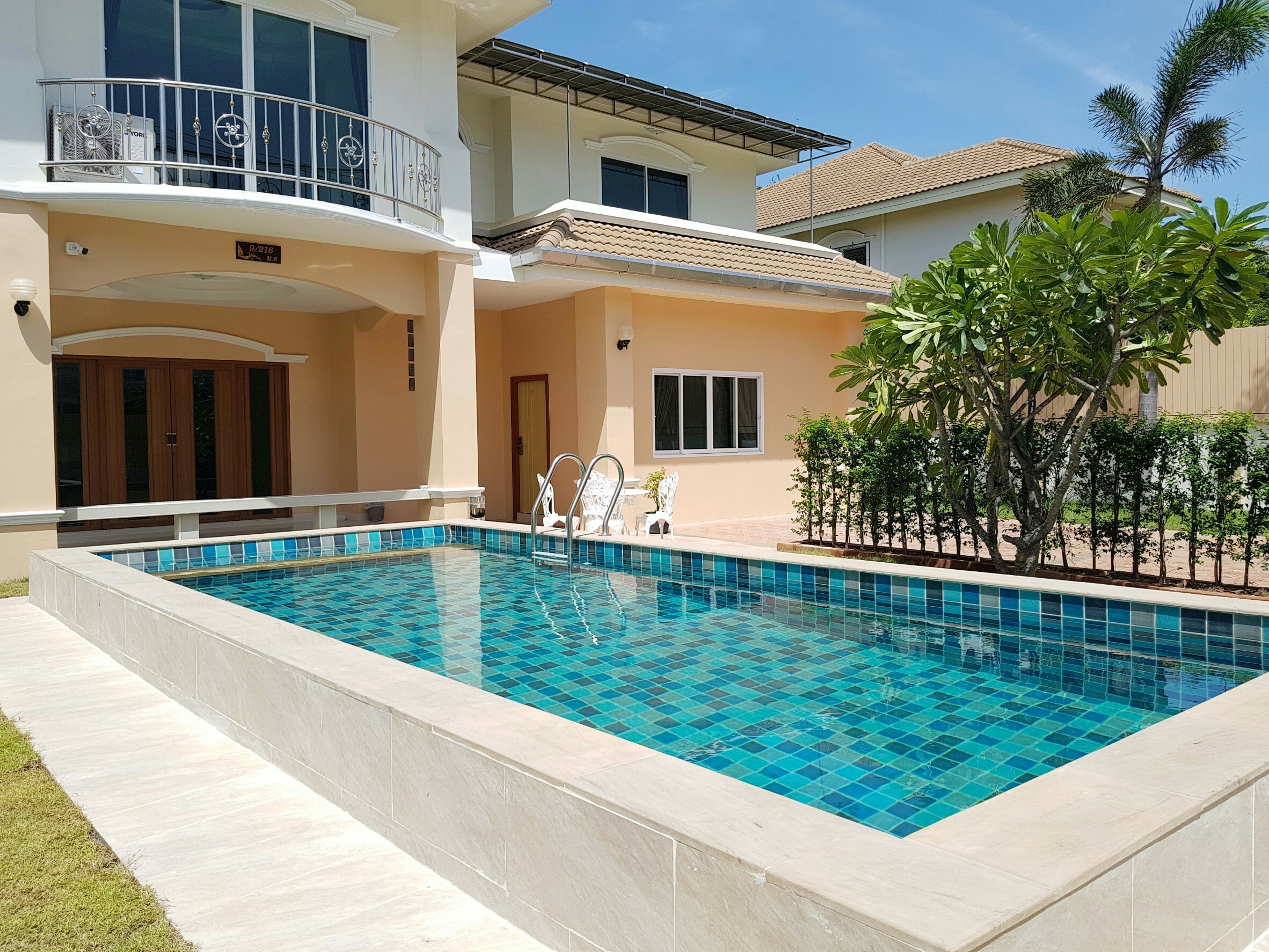 Pool Villas in Pattaya DV-47