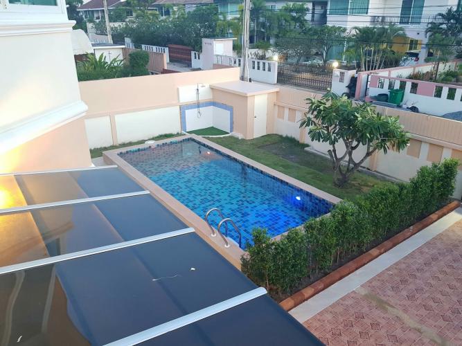 Pool Villa Pattaya DV-45