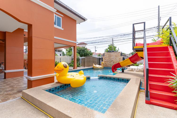 Pool Villa Pattaya DV-175