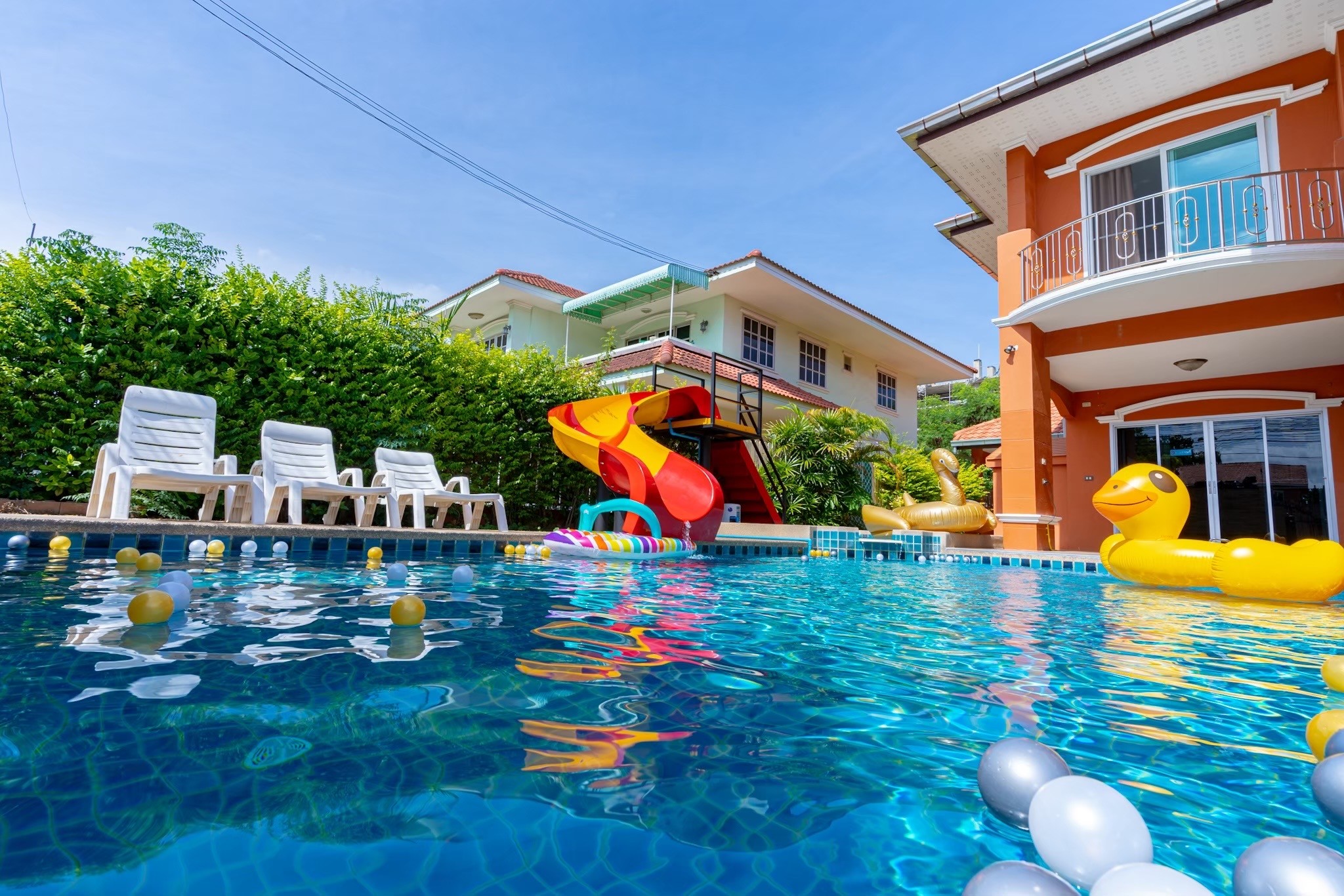 Pool Villa Pattaya DV-175