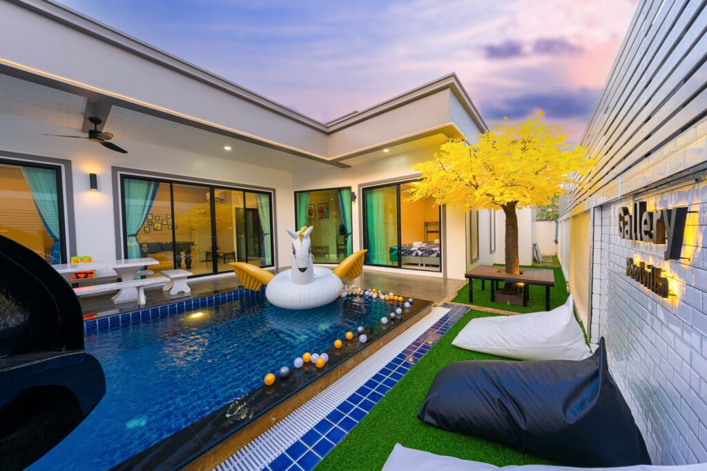Gallery pool villa พัทยา