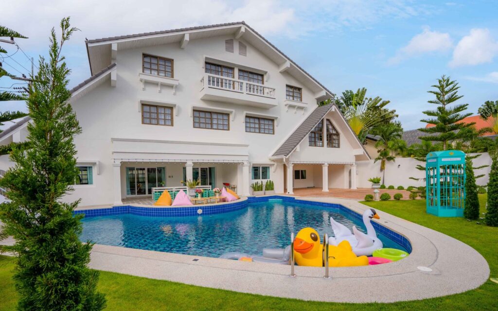 pool villa พัทยา 30 คน 2023