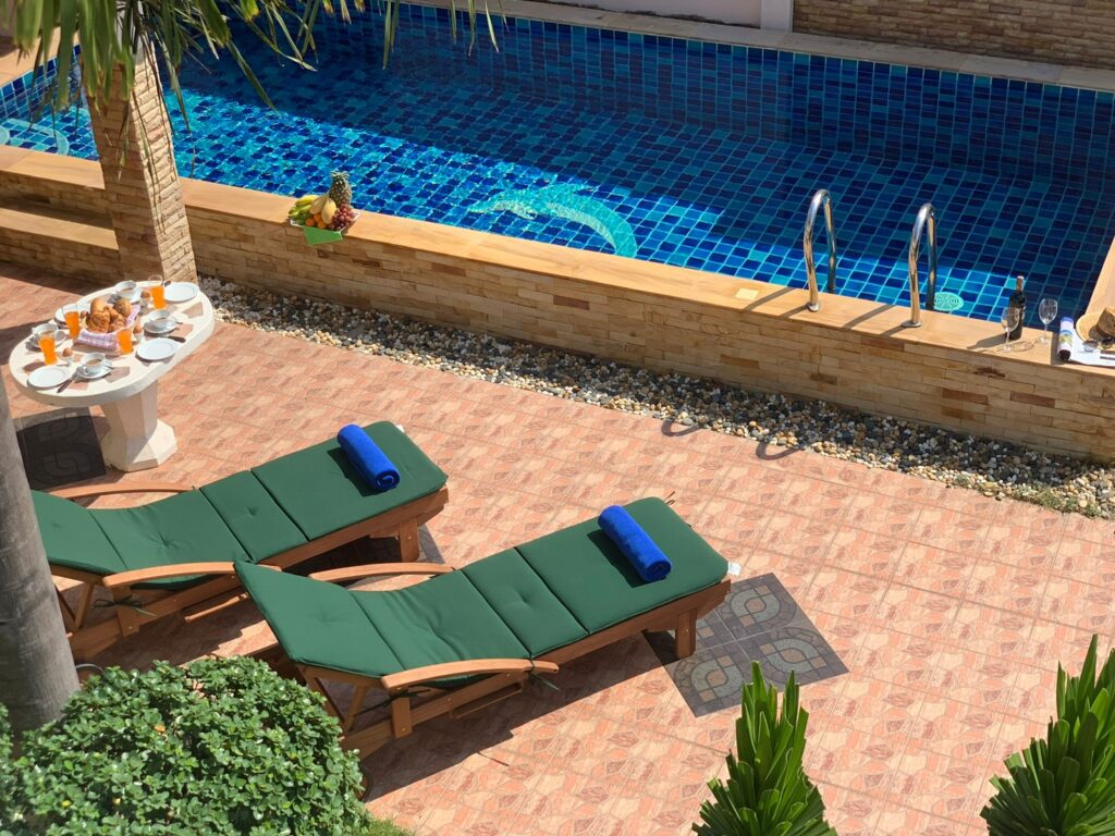 pool villa พัทยา 2023