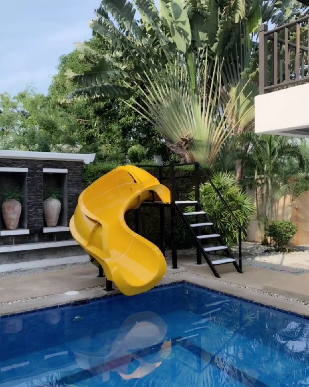Tropicana Pool Villa 