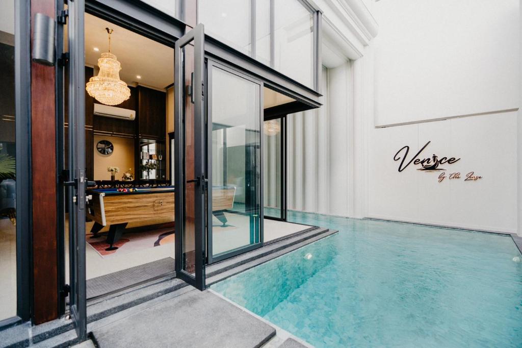 Venice Pool Villa