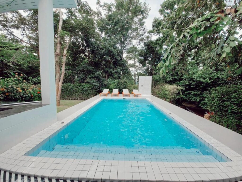 Harlow Pool Villa